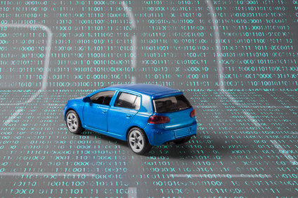 Mehr Sicherheit und weniger Kosten mit Telematik im Auto